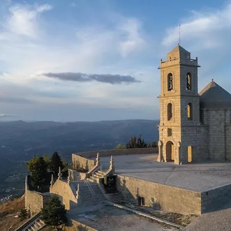 Vakantiehuis Casa Da Estacao, Vista Rio Tamega E Senhora Da Graca *