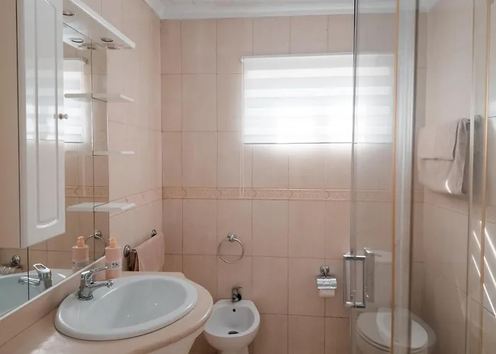 Casa Da Estacao, Vista Rio Tamega E Senhora Da Graca Veade